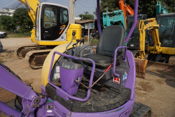 ขายรถแบคโฮ Komatsu PC20MR-1 รุ่นตูดสั้น เครื่องยนต์ดี ปั๊มแรง พร้อมใช้งาน โทร 081-8581834 แบงค์ ราคาไม่แพง