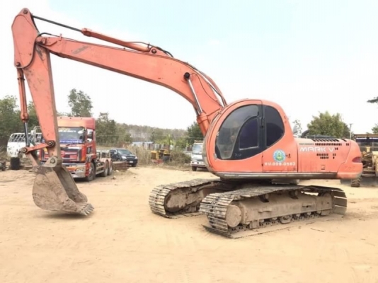 ขาย 495,000 KOBELCO SK200 MARK 5 ไฟฟ้าครบ เครื่องดี ปั้มแรง เอวมีขยับ ช่วงล่างดี บูมมีปะ  เอกสารซื้อขาย สนใจดูรถ ที่ จังหวัด  พะเยา
