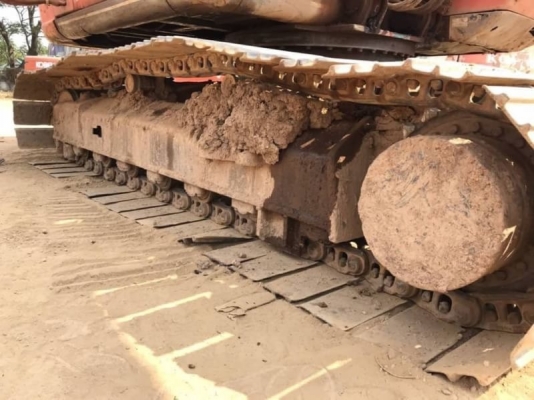 ขาย 495,000 KOBELCO SK200 MARK 5 ไฟฟ้าครบ เครื่องดี ปั้มแรง เอวมีขยับ ช่วงล่างดี บูมมีปะ  เอกสารซื้อขาย สนใจดูรถ ที่ จังหวัด  พะเยา