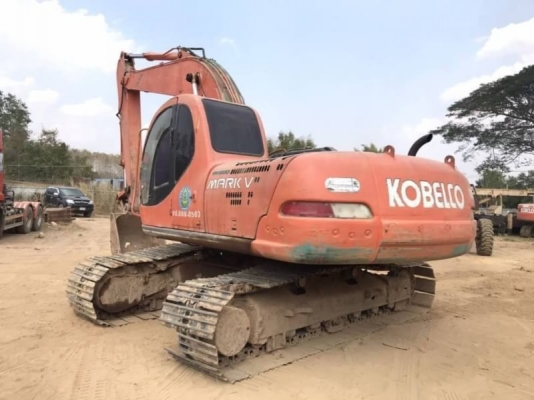 ขาย 495,000 KOBELCO SK200 MARK 5 ไฟฟ้าครบ เครื่องดี ปั้มแรง เอวมีขยับ ช่วงล่างดี บูมมีปะ  เอกสารซื้อขาย สนใจดูรถ ที่ จังหวัด  พะเยา