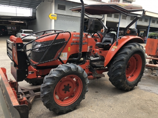 คูโบต้า M6040 คูโบต้า M6040