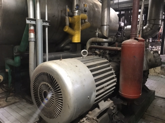 เครื่องทำความเย็น200HP-0955680671