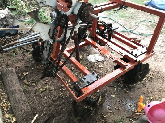 ผานพรวนร่องอ้อย