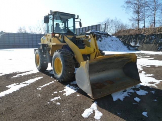 ขาย รถตักล้อยาง KOMATSU WA 100-6 นำเข้าจากญี่ปุ่นโดยตรง โทร.090-986-2521 อ๊อบ ขาย รถตักล้อยาง KOMATSU WA 100-6 นำเข้าจากญี่ปุ่นโดยตรง โทร.090-986-2521 อ๊อบ
