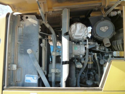 ขาย รถตักล้อยาง KOMATSU WA 100-6 นำเข้าจากญี่ปุ่นโดยตรง โทร.090-986-2521 อ๊อบ