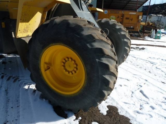 ขาย รถตักล้อยาง KOMATSU WA 100-6 นำเข้าจากญี่ปุ่นโดยตรง โทร.090-986-2521 อ๊อบ
