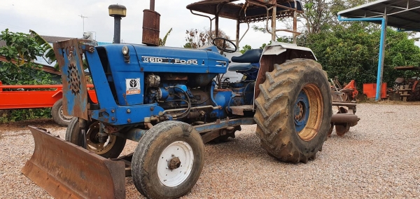 ขายรถไถ FORRD 77 พร้อมอุปกรณ์ดันหน้า+ผาน7 CMT มีทะเบียนครบพร้อมโอน ราคา 188,000 ต่อรองได้ครับ **แถมขนส่งให้ฟรี 300กม. สามย่านแทรคเตอร์ โทร/ไลน์ 0897489639 ,0899347475 (อ.แกลง ระยอง )