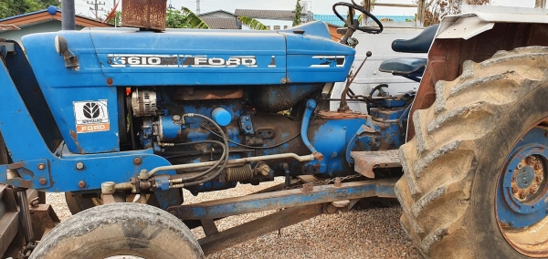 ขายรถไถ FORRD 77 พร้อมอุปกรณ์ดันหน้า+ผาน7 CMT มีทะเบียนครบพร้อมโอน ราคา 188,000 ต่อรองได้ครับ **แถมขนส่งให้ฟรี 300กม. สามย่านแทรคเตอร์ โทร/ไลน์ 0897489639 ,0899347475 (อ.แกลง ระยอง )