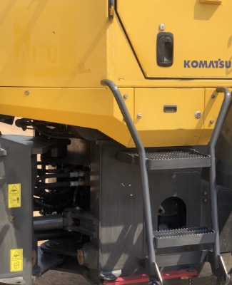 ขายรถตักล้อยาง KOMATSU WA200-6 ปี 2013 นำเข้าเองจากญี่ปุ่น สภาพสวยพร้อมใช้ มีVDOการทำงานครับ
