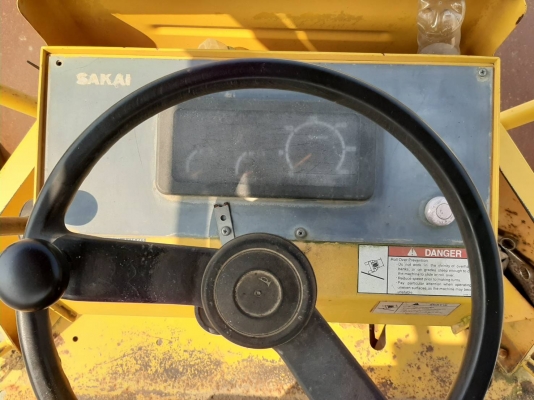 ขายถูกรถบดสั่น SAKAI SV512D เอกสารทะเบียน