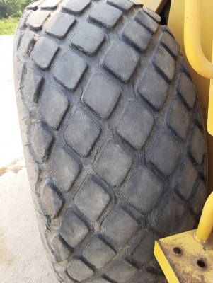 ขายถูกรถบดสั่น SAKAI SV512D เอกสารทะเบียน