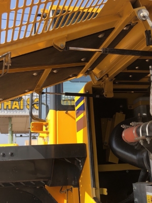 ขายรถตักล้อยาง KOMATSU WA320-6 ปี 2013 นำเข้าเองจากญี่ปุ่น สภาพสวยพร้อมใช้ มีVDOการทำงานครับ