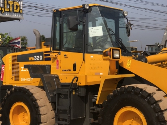 ขายรถตักล้อยาง KOMATSU WA320-6 ปี 2013 นำเข้าเองจากญี่ปุ่น สภาพสวยพร้อมใช้ มีVDOการทำงานครับ