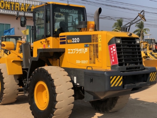 ขายรถตักล้อยาง KOMATSU WA320-6 ปี 2013 นำเข้าเองจากญี่ปุ่น สภาพสวยพร้อมใช้ มีVDOการทำงานครับ