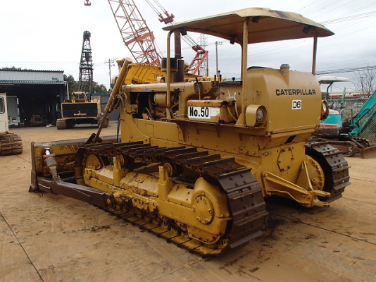 รถดันดิน CAT D6 1976 YR รถดันดิน CAT D6 1976 YR