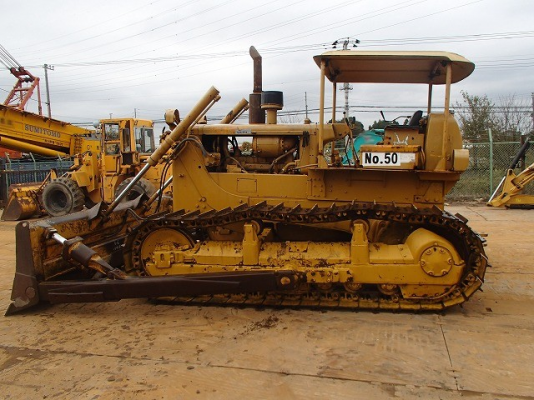 รถดันดิน CAT D6 1976 YR รถดันดิน CAT D6 1976 YR
