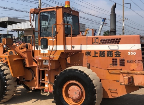 ขายรถตักล้อยาง KOMATSU WA350-1 นำเข้าเองจากญี่ปุ่น สภาพสวยพร้อมใช้ มีVDOการทำงานครับ