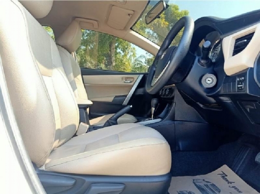 ดาวน์ 19,000 ปี 2014 TOYOTA ALTIS 1.8 E