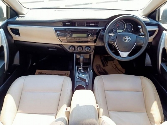 ดาวน์ 19,000 ปี 2014 TOYOTA ALTIS 1.8 E