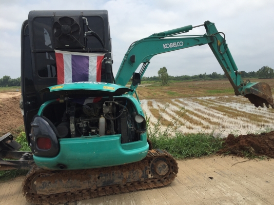ขาย KOBELCO SK035 รถสวย พร้อมใช้งาน