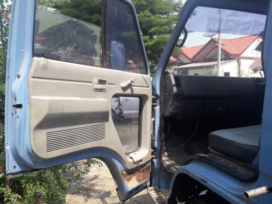 Isuzu NPR61L 125แรง 4BG1 กะบะยาว 5เมตร เพาเวอร เกียรสั้น หัวยกได้ เล่มพร้อมโอน