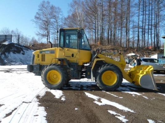 ขาย รถตักล้อยาง KOMATSU WA 100-6 นำเข้าจากญี่ปุ่นโดยตรง โทร.090-986-2521 อ๊อบ