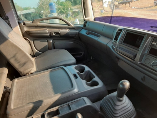 HIno 380 ปี 57 สิบล้อหัวลาก ไมล์แท้สามแสน รถสวยเดิมเต็มทุกจุด พร้อมใช้งาน