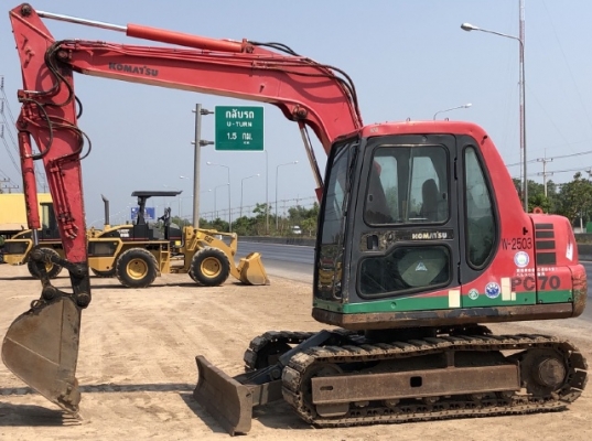 ขายรถขุด KOMATSU PC70-7 อาร์มยาวพิเศษ ลายหัวกระแทก นำเข้าเองจากญี่ปุ่น สภาพสวยพร้อมใช้ มีVDOการทำงาน