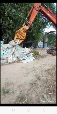 ขายด่วน!!! แบคโฮ HITACHI รุ่น EX200-2 จำนวน 6 สูบ  เดินไลน์แย็กแล้วเรียบร้อย