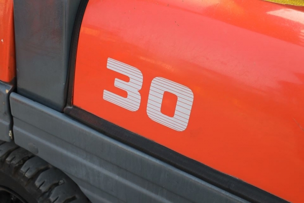 Toyota 6FD30 เสา5เมตร ฟูลฟรีเข้าตู้ ยก3ตัน งาสไลด์ เครื่องยนต์ดีเซล รถนอกนำเข้าไม่เคยใช้งานในไทย Toyota 6FD30 เสา5เมตร ฟูลฟรีเข้าตู้ ยก3ตัน งาสไลด์ เครื่องยนต์ดีเซล รถนอกนำเข้าไม่เคยใช้งานในไทย
