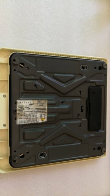 200 บ.ส่งถึงบ้านฟรี โทร 083-2000058 LINE ID: line832923 เครื่องชั่งน้ำหนักตัวแบบขึ้นยืนชั่ง ยี่ห้อ TANITA