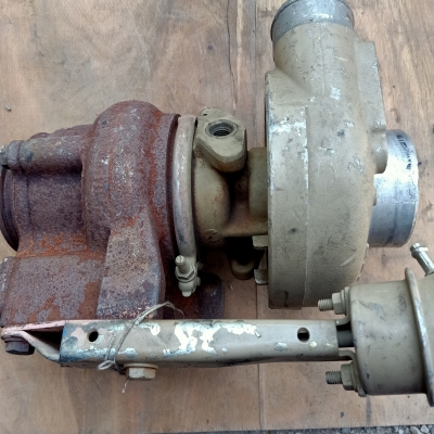 ขาย เทอร์โบคัมมินส์ 4สูบ 9,500 เดิมๆเก่าญี่ปุ่น ขาย เทอร์โบคัมมินส์ 4สูบ 9,500 เดิมๆเก่าญี่ปุ่น