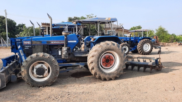 ขาย6640/4&times;4/คานคาลาโล่เกีบกลางมีเทอฏบดล่มทะเบียนครบ0810076640