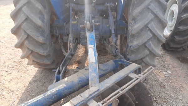 ขาย6640/4&times;4/คานคาลาโล่เกีบกลางมีเทอฏบดล่มทะเบียนครบ0810076640