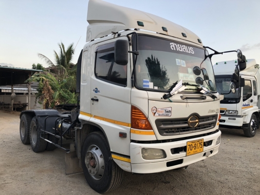 Hino mega 260 แรง ปี 47 สิบล้อหัวลาก รถสวยเดิมๆ พร้อมใช้งาน