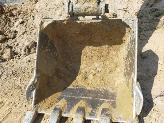 ขายรถแบคโฮ KOBELCOSK200-8 YN12 SUPER