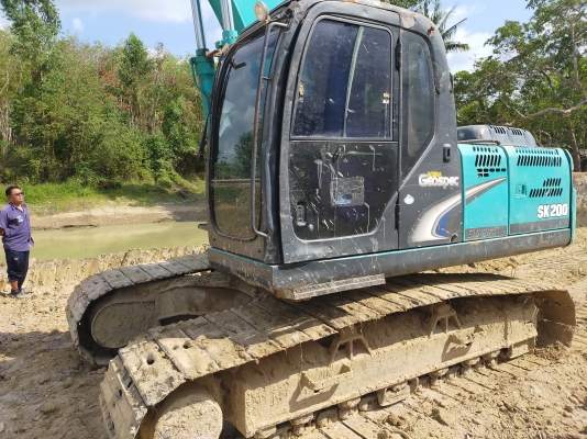 ขายรถแบคโฮ KOBELCOSK200-8 YN12 SUPER