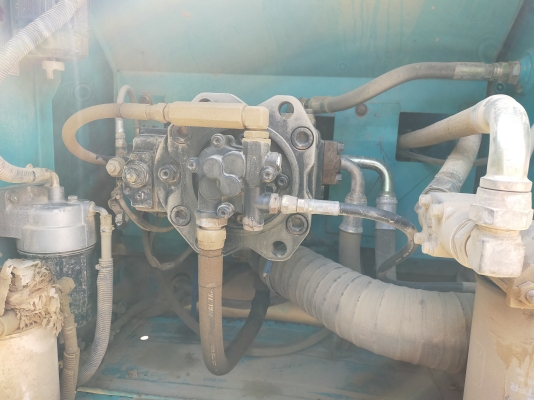 ขายรถแบคโฮ KOBELCOSK200-8 YN12 SUPER