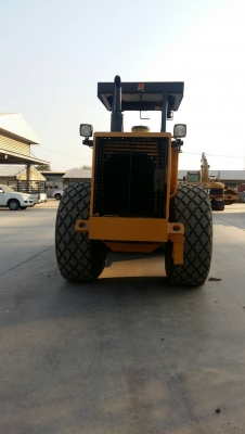 รถบดล้อเรียบขนาด 10 ตัน