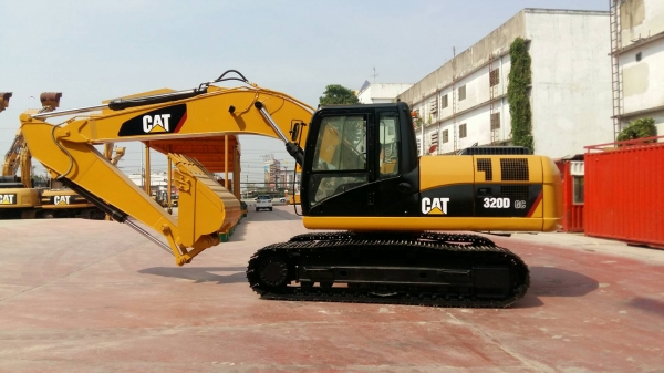 ขายรถขุดขนาด 20 ตัน CATERPILLAR,320D GC