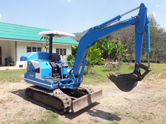 รถแบ็คโฮโกเบ KOBELCO SK-24