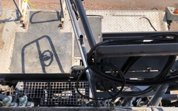 ขายรถปูยาง VOGELE SUPER1600-1 (ขนาด 8 เมตร) ปี 2005 นำเข้าเองจากญี่ปุ่น สภาพสวยพร้อมใช้งาน มีVDOการทำงานครับ