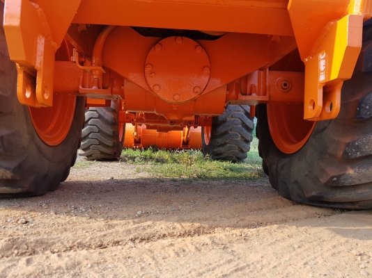 รถตัก ขนาด1คิว KOMATSU 507 เก่าญี่ปุ่นไม่เคยใช้งานในไทย เครื่องยนต์โคมัสสุ 4D 94 ขนาดล้อกะทะ 20 นิ้ว