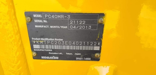 KOMATSU PC40MR-3 year2013 เก่านอกสภาพดี เครื่องยนต์4D88E เดินเรียบทำงานคล่องตัว พร้อมไลน์เจาะ ช่วงล่างดีเฟรมสวย ใบเต็มข้อเต็ม เดินนิ่มวิ่งได้  ทำงาน6000hr ราคา680,000พร้อมเช็คระบบทั้งคัน สนใจติดต่อ 083-4355829, 092-9938255  หรือกดไปที่ลิ้งค์้เพื่อสอบ