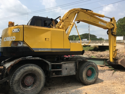 ขายแมคโคร ล้อยาง ยี่ห้อ KOBELCO PC-130 สภาพพร้อมใช้งาน