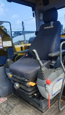 2,900,000&rdquo;เเบคโฮ KOMATSU Pc200-8Mo สวยพร้อมใช้