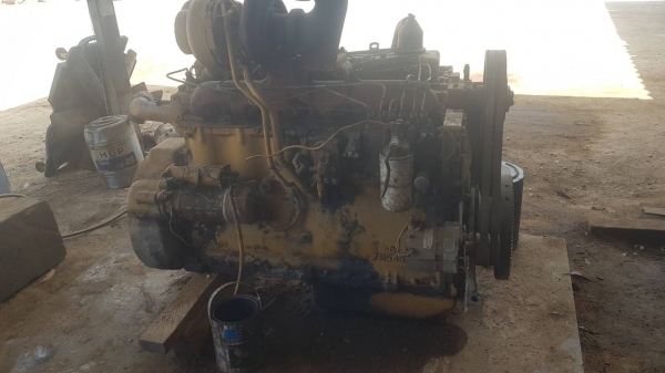 ยกลงจาก CAT-966 รถตัก สนใจทักลายมาครับ มีวีดีโอ ขายไม่แพงครับ