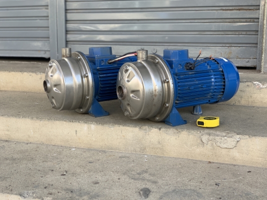 ( เหลือ 1ตัวครับ )ขายปั๊มน้ำหอยโข่งหัวสแตนเลสใบพัด 2ชั้น Ebara 4HP. 380V made in Italy รุ่นแรงดันสูง หายาก สภาพสวยเดิมๆ หมุนนิ่ม พร้อมใช้งาน มี 2ตัวครับ ราคาตัวละ 11,500 บาท