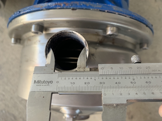 ( เหลือ 1ตัวครับ )ขายปั๊มน้ำหอยโข่งหัวสแตนเลสใบพัด 2ชั้น Ebara 4HP. 380V made in Italy รุ่นแรงดันสูง หายาก สภาพสวยเดิมๆ หมุนนิ่ม พร้อมใช้งาน มี 2ตัวครับ ราคาตัวละ 11,500 บาท