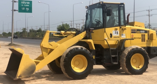 ขายรถตักล้อยาง KOMATSU WA100-5 แขนยาวพิเศษ นำเข้าเองจากญี่ปุ่น สภาพสวยพร้อมใช้งาน มีVDOการทำงานครับ